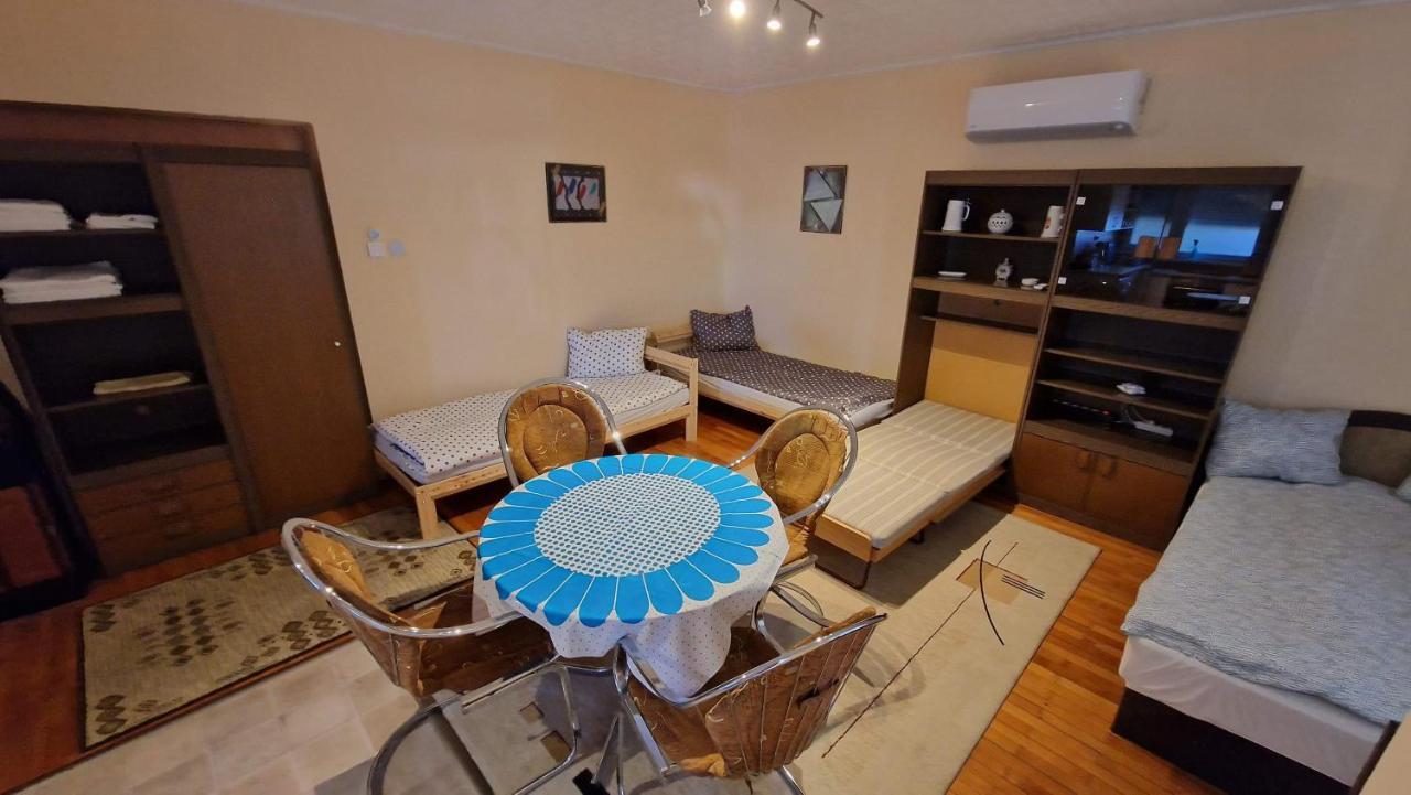 Friendly Apartment In The Suburb. Budapest Extérieur photo
