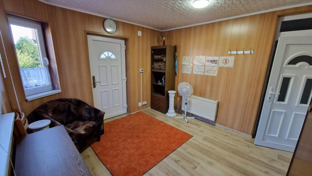 Friendly Apartment In The Suburb. Budapest Extérieur photo